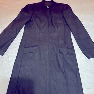 BCBGMaxAzaria trench coat, PERFECT condition size 4